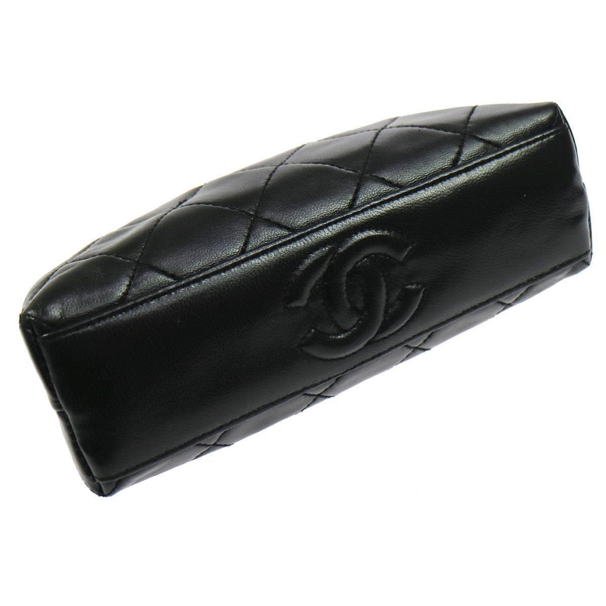 Women's Chanel Black Lambskin Wraparound KissLock Party Evening Shoulder Bag in Box