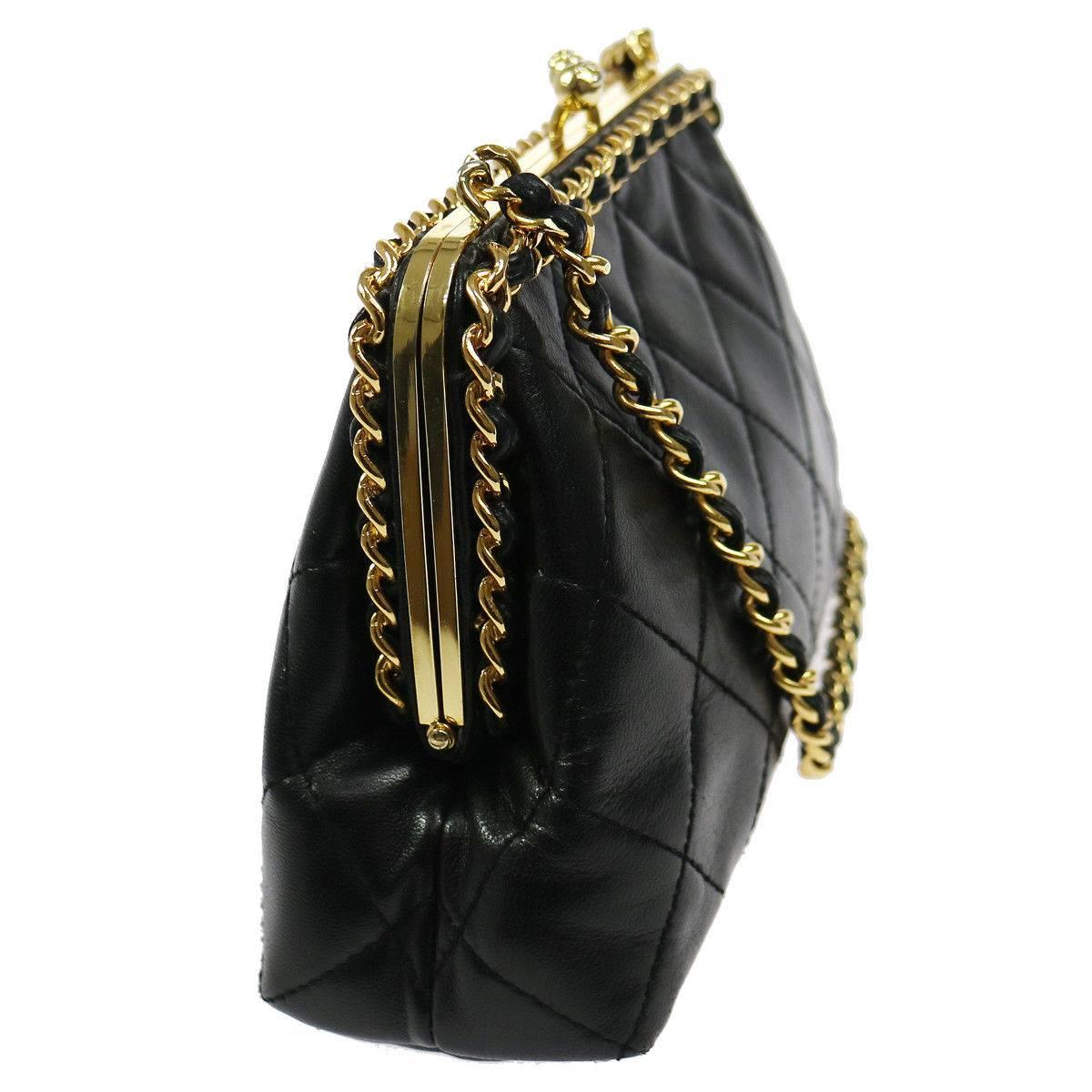 Chanel Black Lambskin Wraparound KissLock Party Evening Shoulder Bag in Box In Good Condition In Chicago, IL
