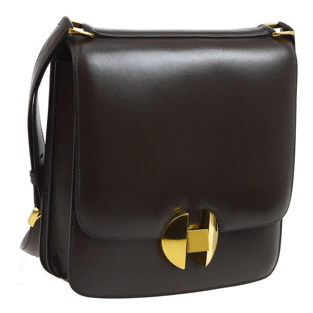Hermes Chocolate Leather Gold Emblem Saddle Crossbody Shoulder Bag  