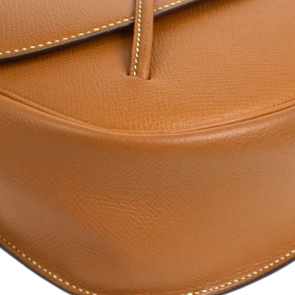 Hermes Rare Cognac Leather Gold Logo Saddle Crossbody Shoulder Flap Bag In Excellent Condition In Chicago, IL