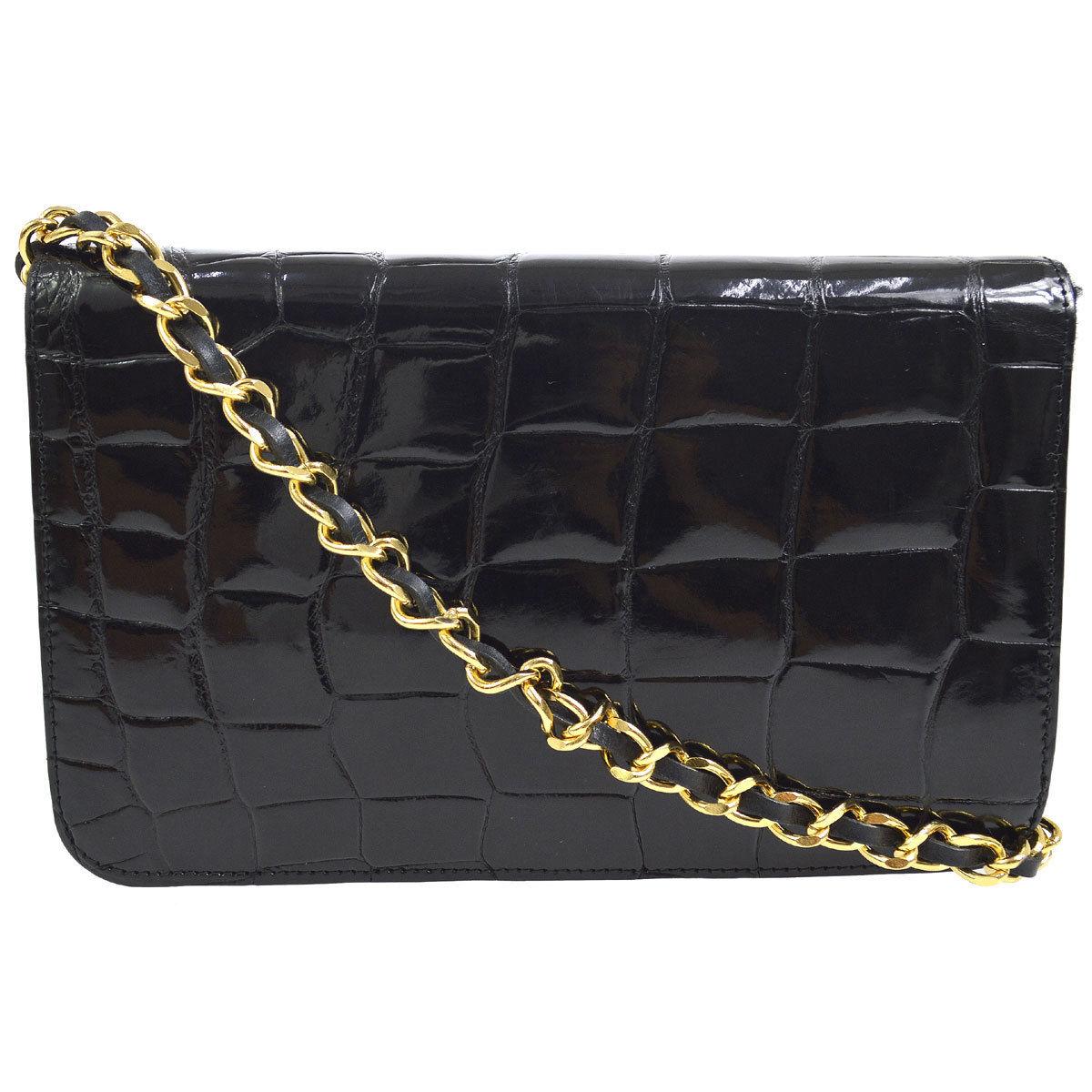 Chanel Rare Black Crocodile Leather Gold Evening 2 in 1 Clutch Shoulder Flap Bag In Good Condition In Chicago, IL