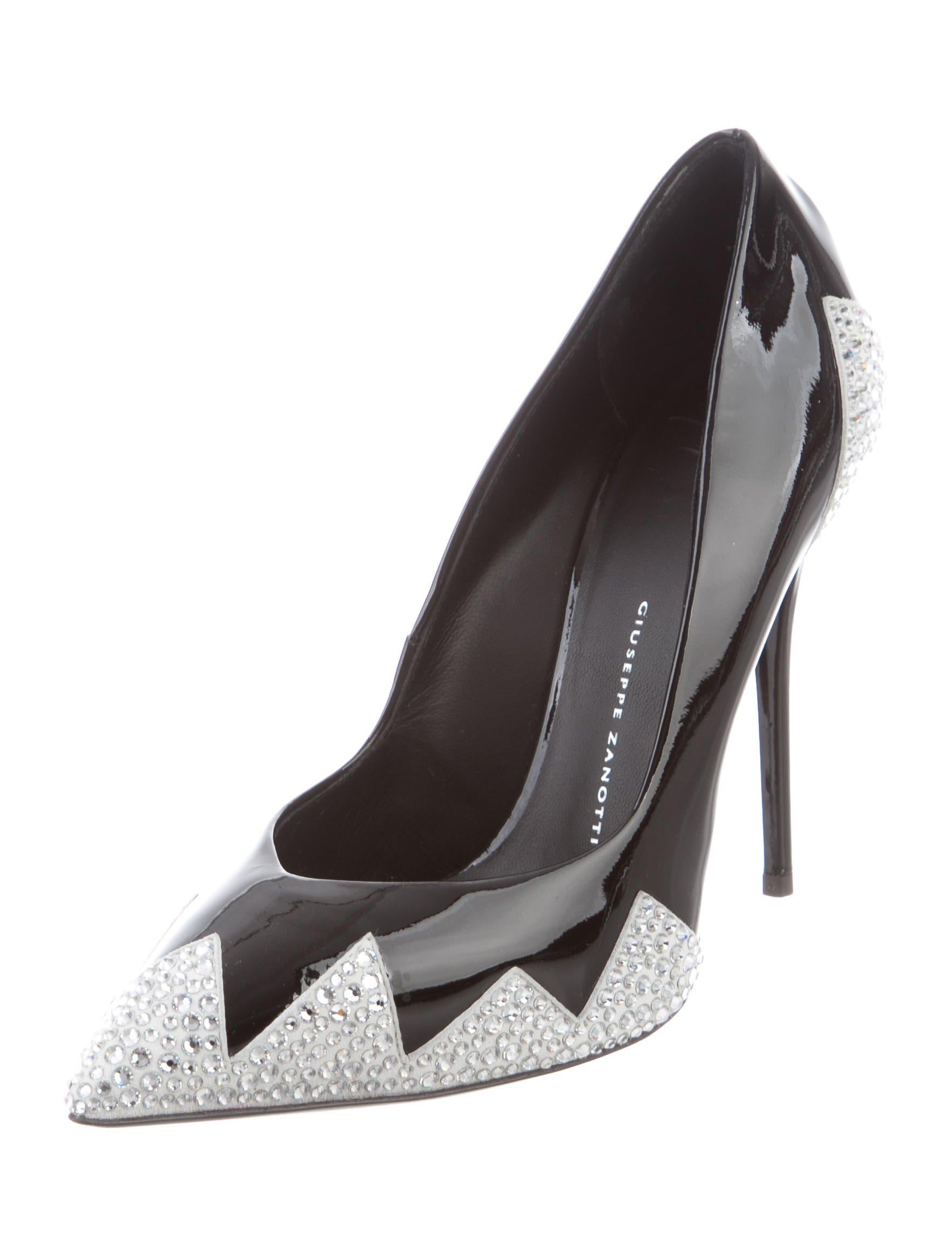 Women's Giuseppe Zanotti NEW Black Patent Leather Crystal Retro Evening Pumps Heels