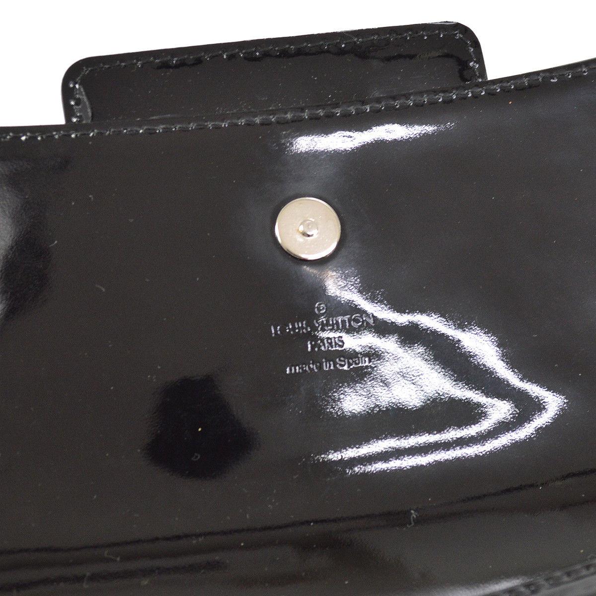 Women's Louis Vuitton Black Patent Leather Large Silver LV Evening Clutch Flap Bag