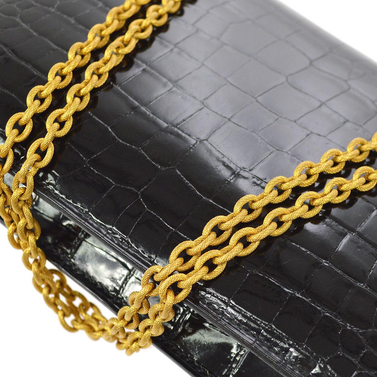 Hermes Rare Black Crocodile Leather Gold Emblem 2 in 1 Clutch Shoulder Flap Bag In Excellent Condition In Chicago, IL