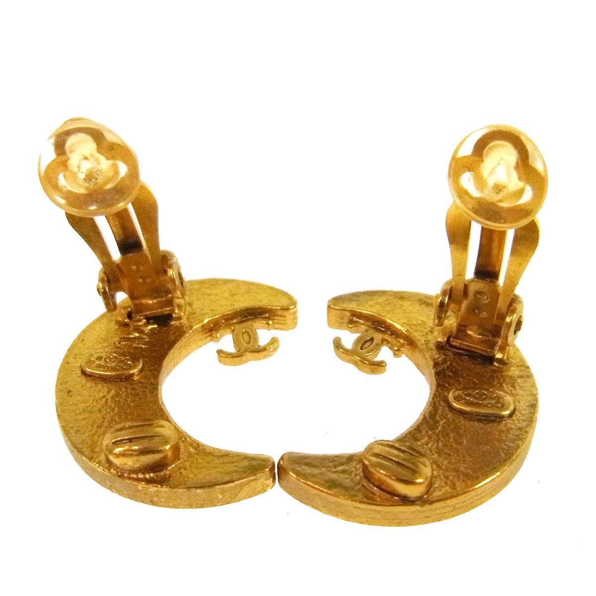 Chanel Gold Rhinestone Moon Charm Evening Stud Earrings In Excellent Condition In Chicago, IL