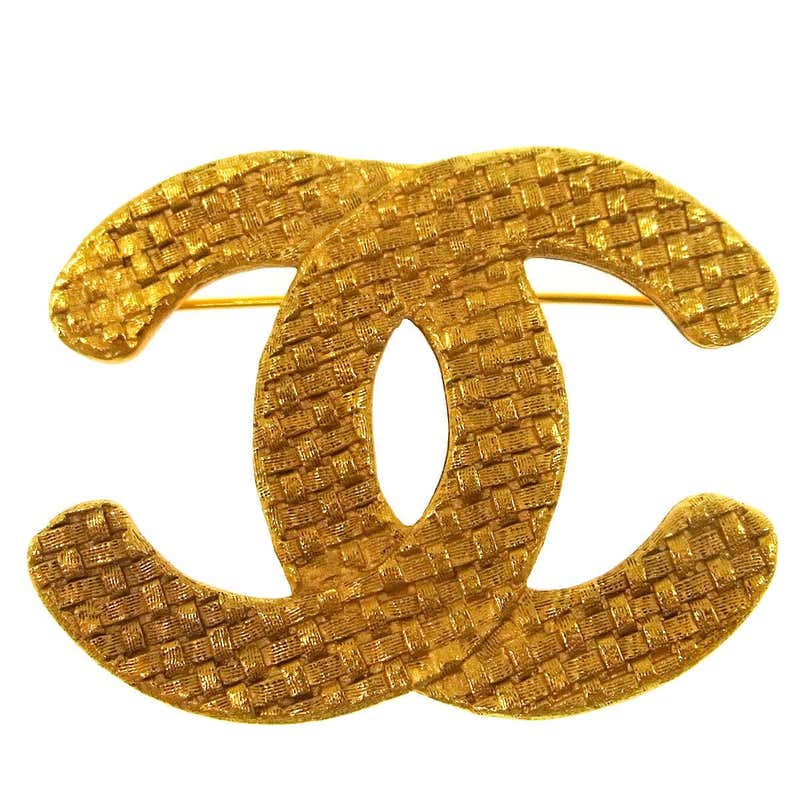 Vintage Chanel Brooches - 287 For Sale at 1stdibs - Page 2