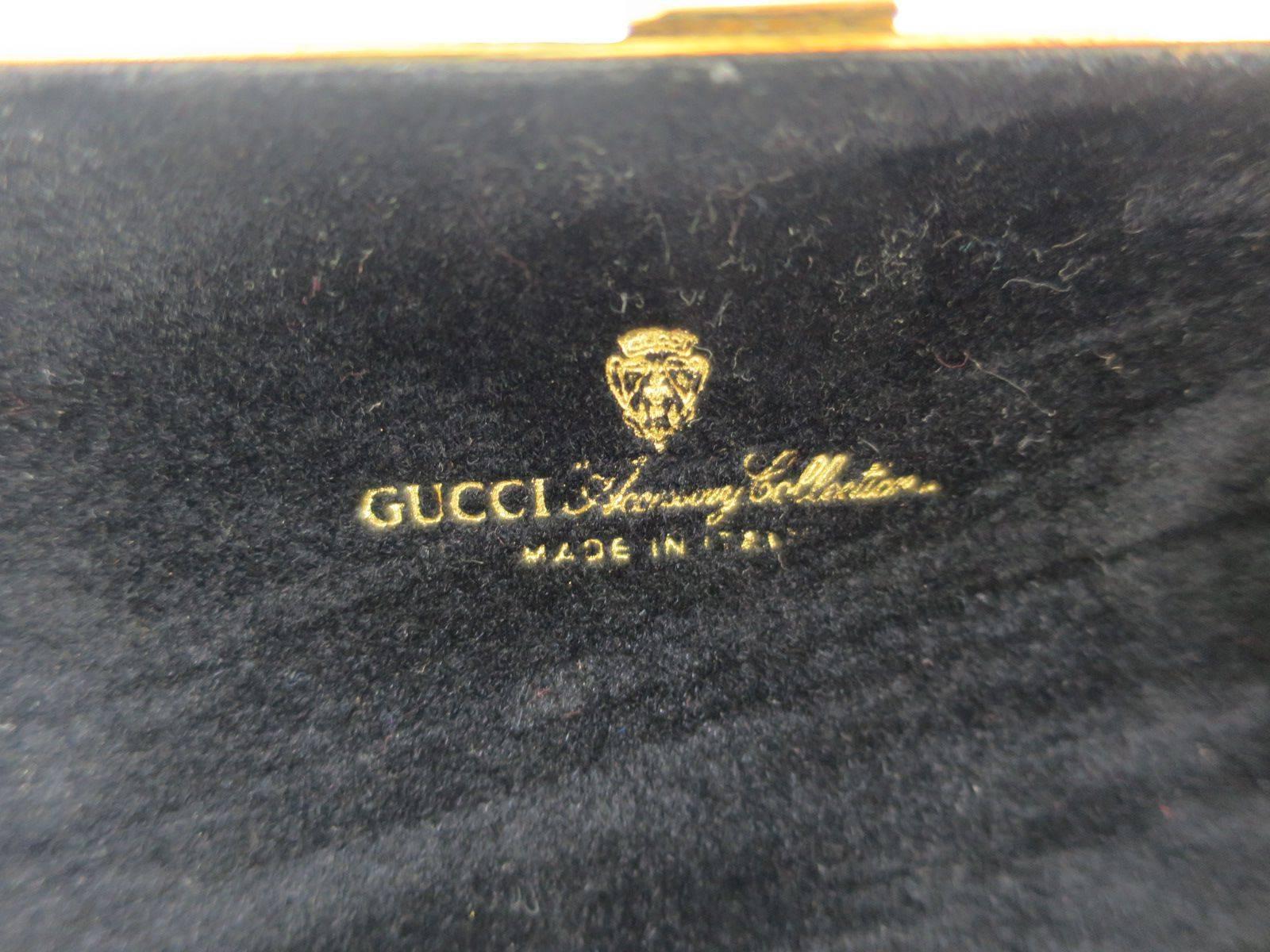 Gucci Gold Tone Metal Minaudière Chain Shoulder Bag Clutch In Good Condition In Chicago, IL