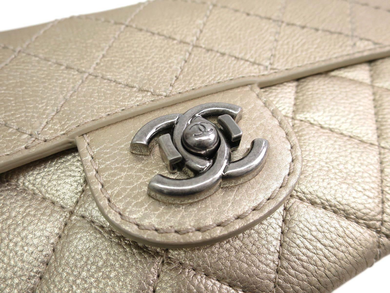 CURATOR'S NOTES

Champagne and Chanel, it gets no better!  Drool-worthy champagne gold Chanel flap shoulder bag drenched in calfskin leather and accented with rhodium hardware.

Calfskin leather
Rhodium hardware
Push lock closure
Made in