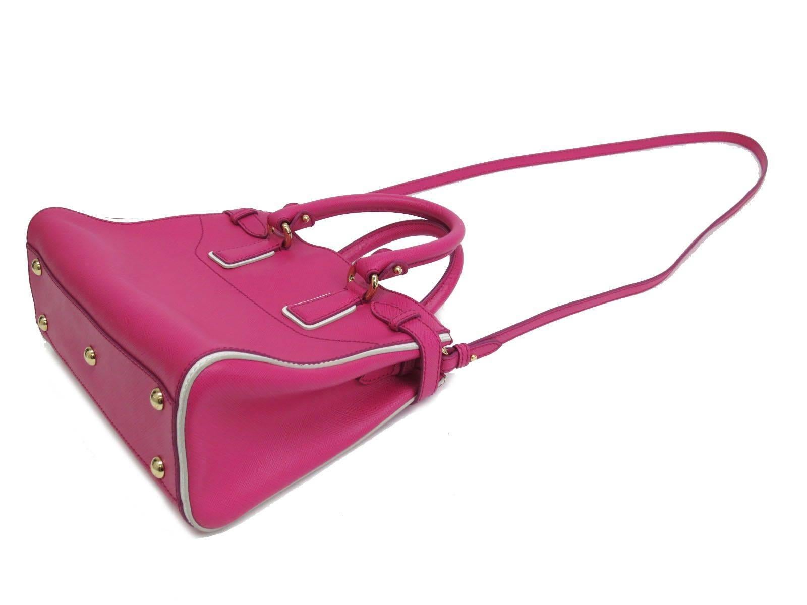 Women's Salvatore Ferragamo Pink Leather Gold Hardware Top Handle Crossbody Shoulder Bag