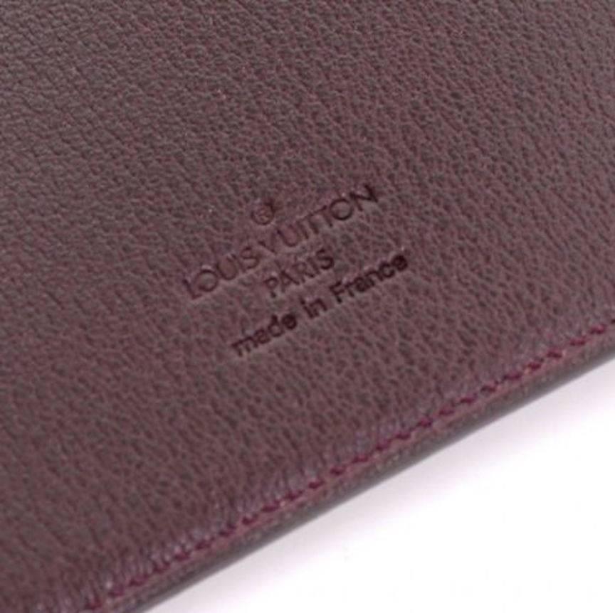 Women's or Men's Louis Vuitton Leather Bound Six-Ring Notebook with Paper