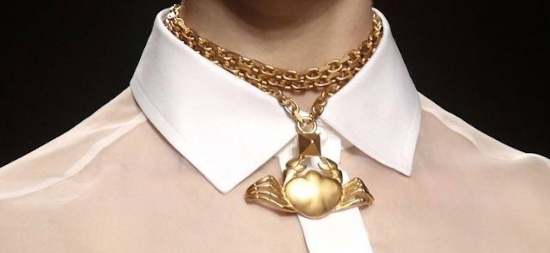 CURATOR'S NOTES

Cancer - June 20 - July 22

Style Tip: Rock it long or double it up as a choker!

Metal
Gold tone
Lobster claw closure
Total length 37.5