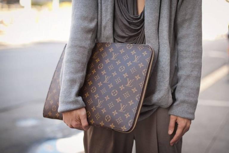 Louis Vuitton Monogram Men's Carryall Attache LapTop Tech Clutch Briefcase  Bag at 1stDibs