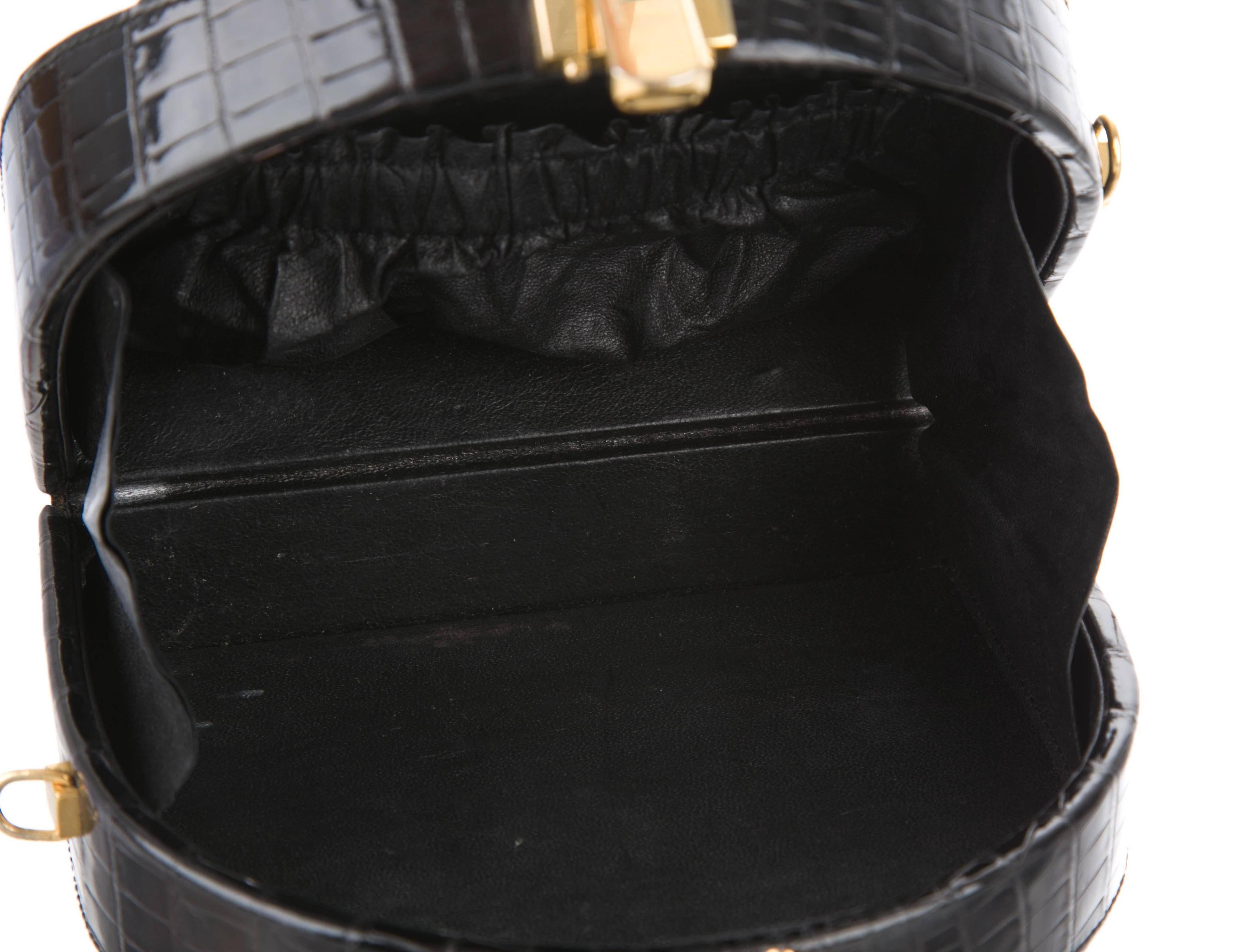 Fendi Vintage Black Alligator Kelly Style Gold Top Handle Satchel Evening Bag  In Good Condition In Chicago, IL