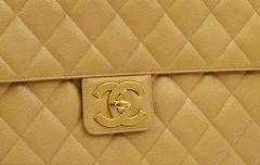Chanel Vintage RARO Nude Tan Caviar Unisex Documento Maletín de Negocios Bolso con Solapa
