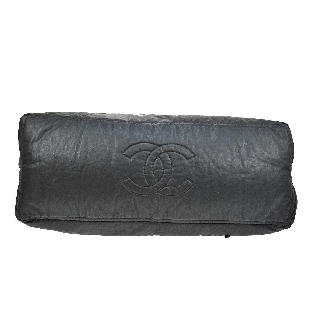 Women's Chanel Black Large Unisex Weekender CarryAll Travel Shoulder Bag W. Accessories