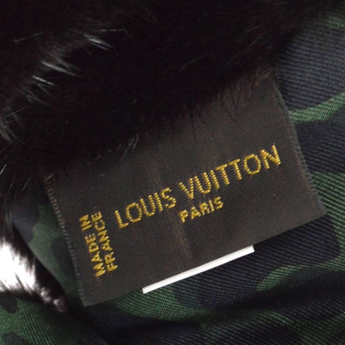 Louis Vuitton Black Leather Neck Scarf Collar 1
