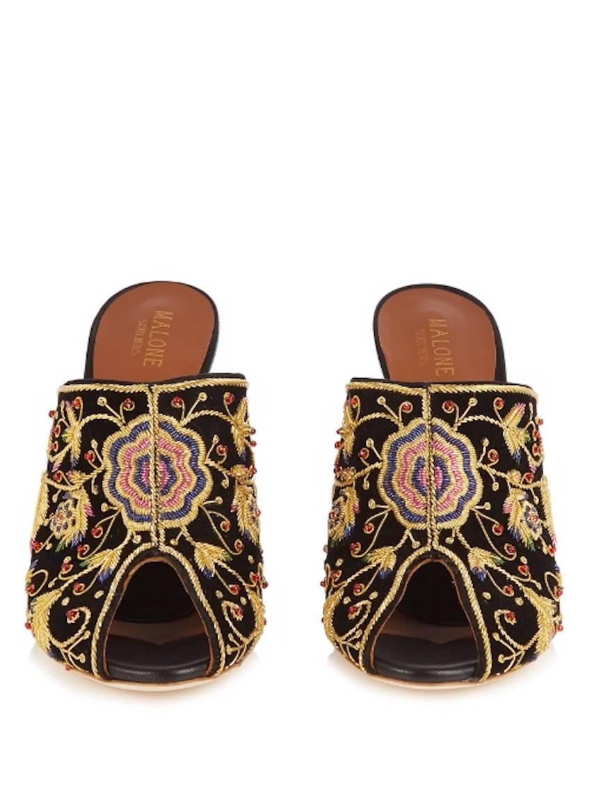 CURATOR'S NOTES

Malone Souliers NEW & SOLD OUT Embroidered Bead Stone Slides Mules Heels in Box 

Size IT 36
Velvet
Bead
Rhinestone
Leather lining 
Slip on
Made in Italy
Heel height 4"
Includes original Malone Souliers box