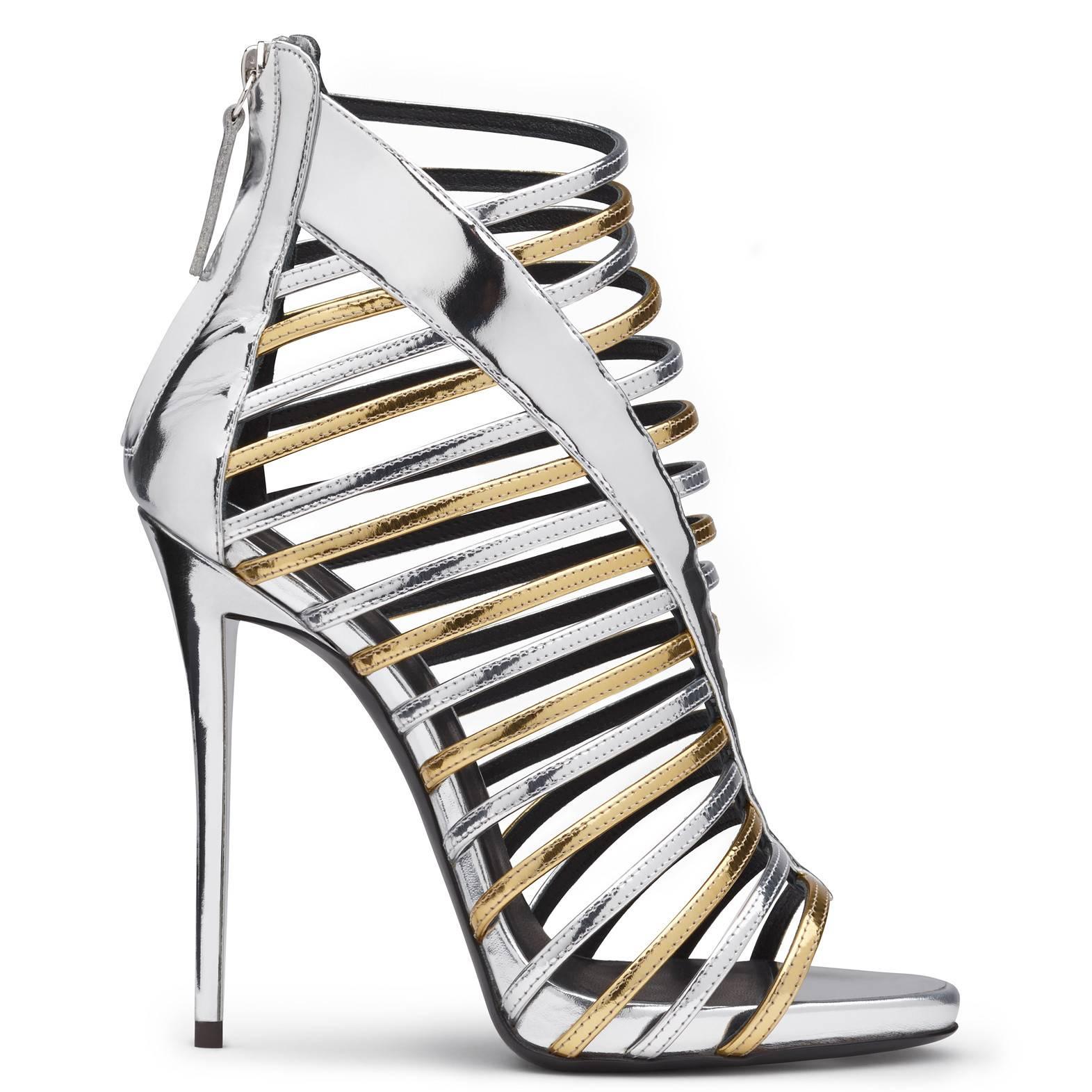 Giuseppe Zanotti New Gold Silver Patent Gladiator Evening Sandals Heels in Box In New Condition In Chicago, IL