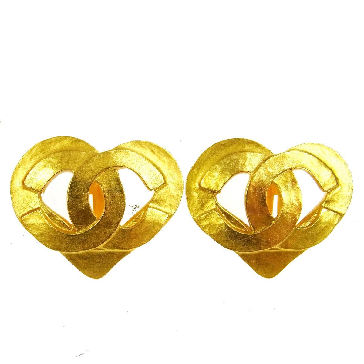Chanel Gold Textured Heart Charm Stud Evening Earrings