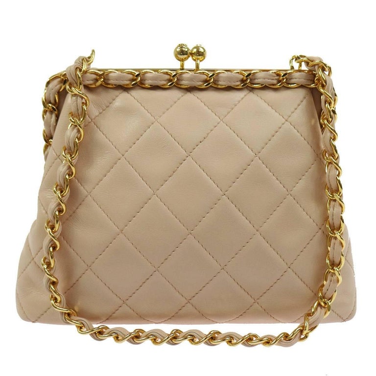 Chanel Nude Lambskin Wraparound KissLock Party Evening Shoulder Bag For