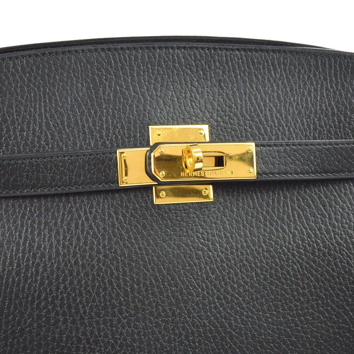 Hermes Black Leather Gold Hardware Travel Sport Single Shoulder Carryall Bag In Excellent Condition In Chicago, IL