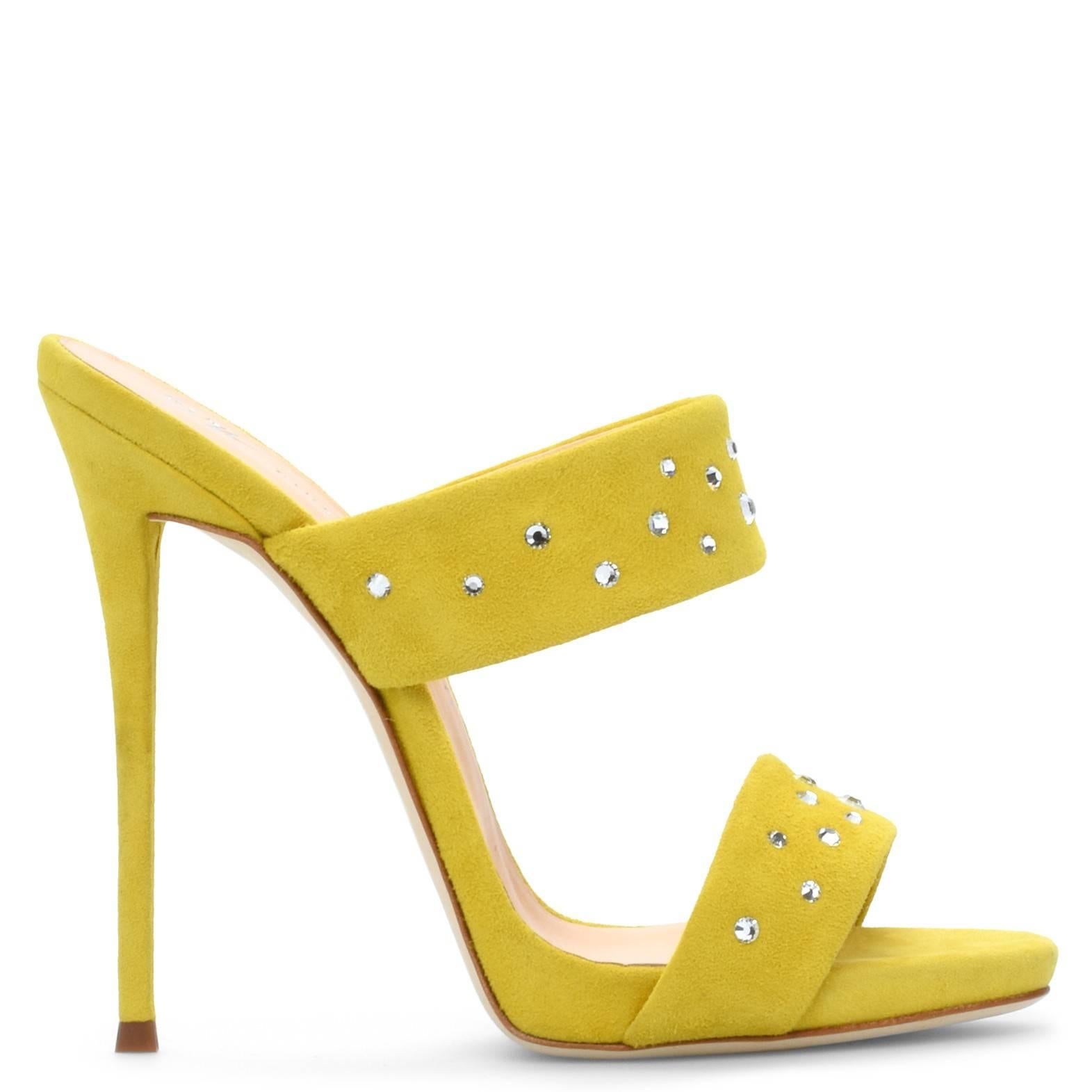 Giuseppe Zanotti Yellow Suede Crystal Slide in Mules Heels Sandals  In New Condition In Chicago, IL