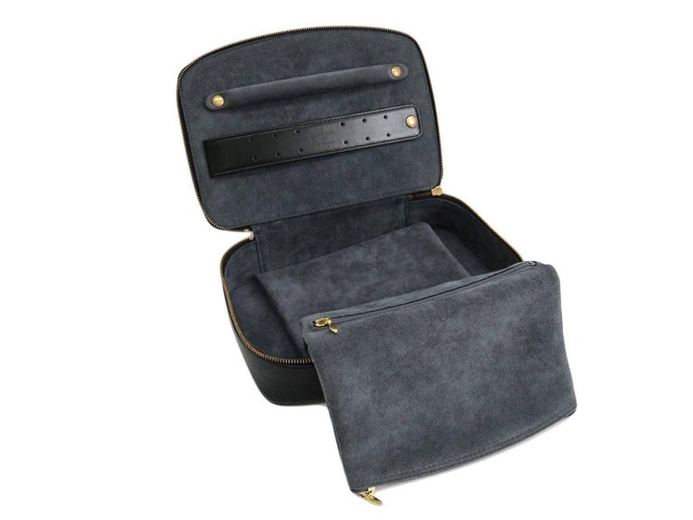 Louis Vuitton Black Leather Men&#39;s Jewelry Accessory Travel Storage Case Bag For Sale at 1stdibs