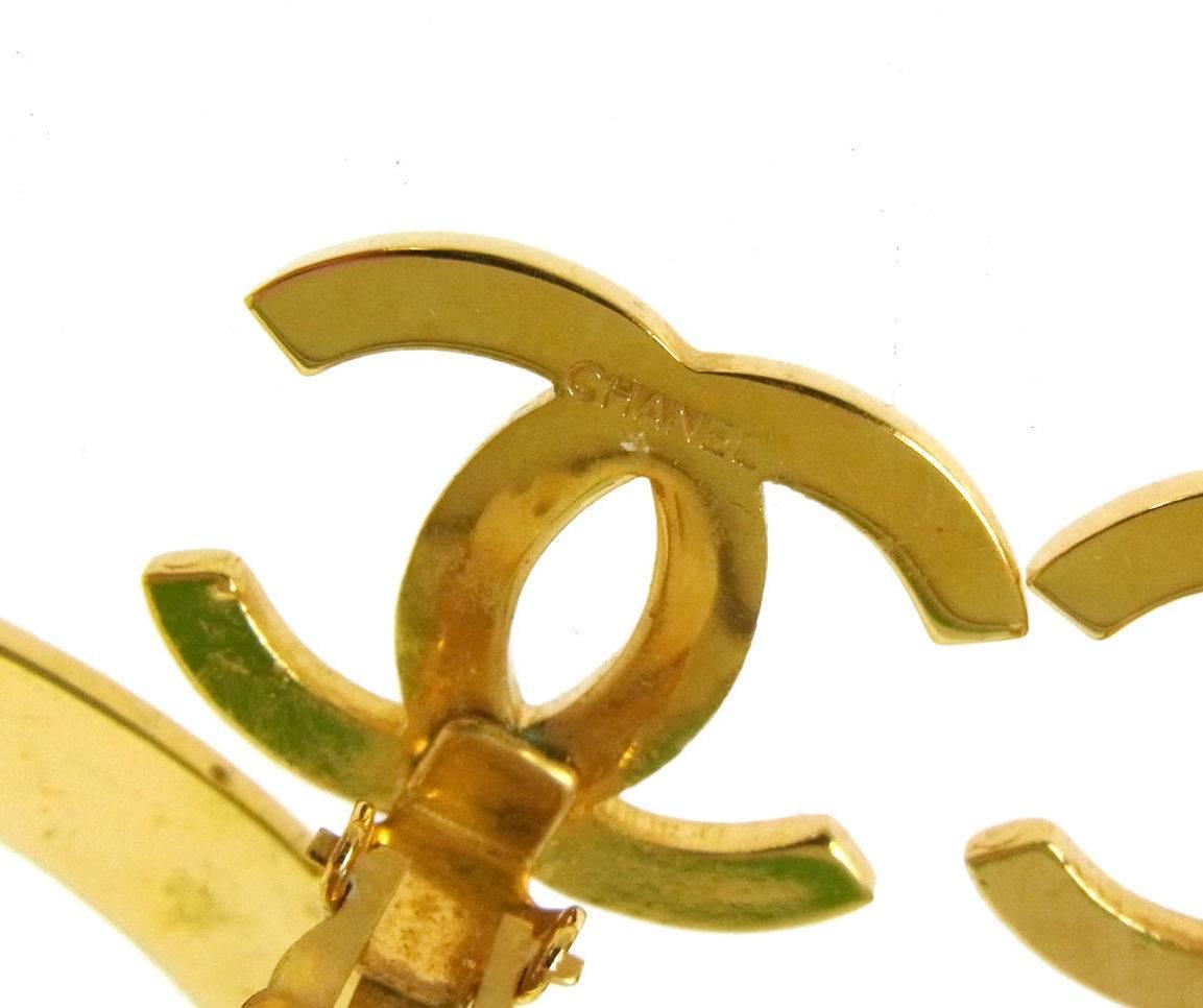Women's Chanel Rare Vintage Gold Charm Oversize Large Doorknocker Drape Drop Earrings 