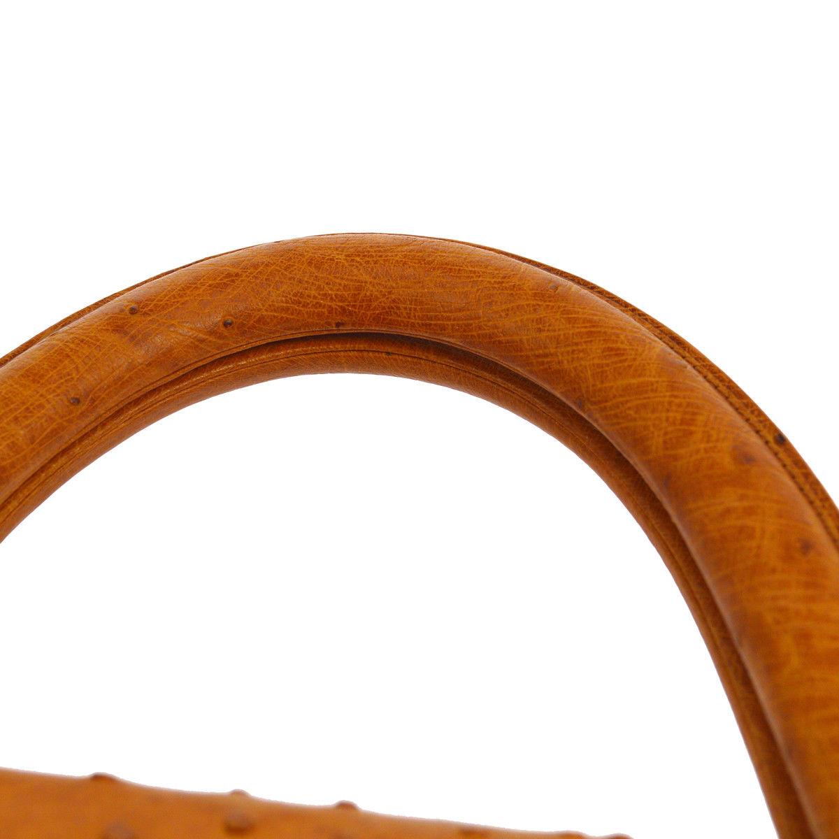 Marron Cartier Cognac Cuir d'autruche Petit sac de soirée à rabat en cuir à poignée supérieure en vente