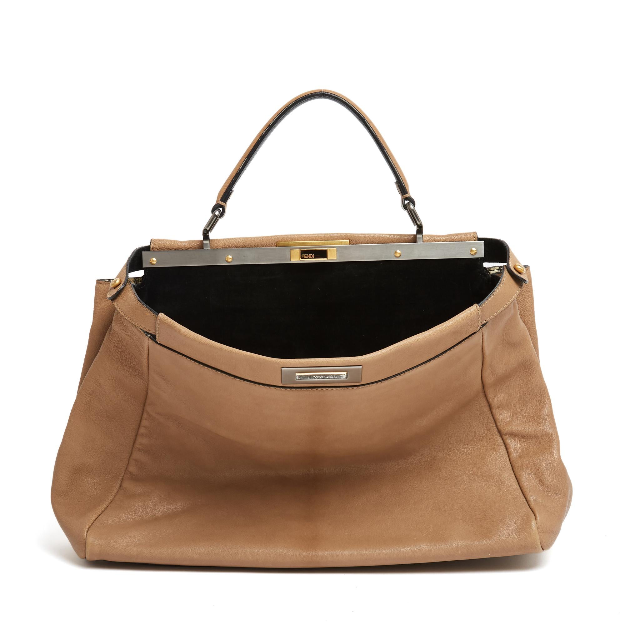 Fendi Sac Beige Noir Moyen Peekaboo Borsa a mano media in pelle e camoscio in vendita 2