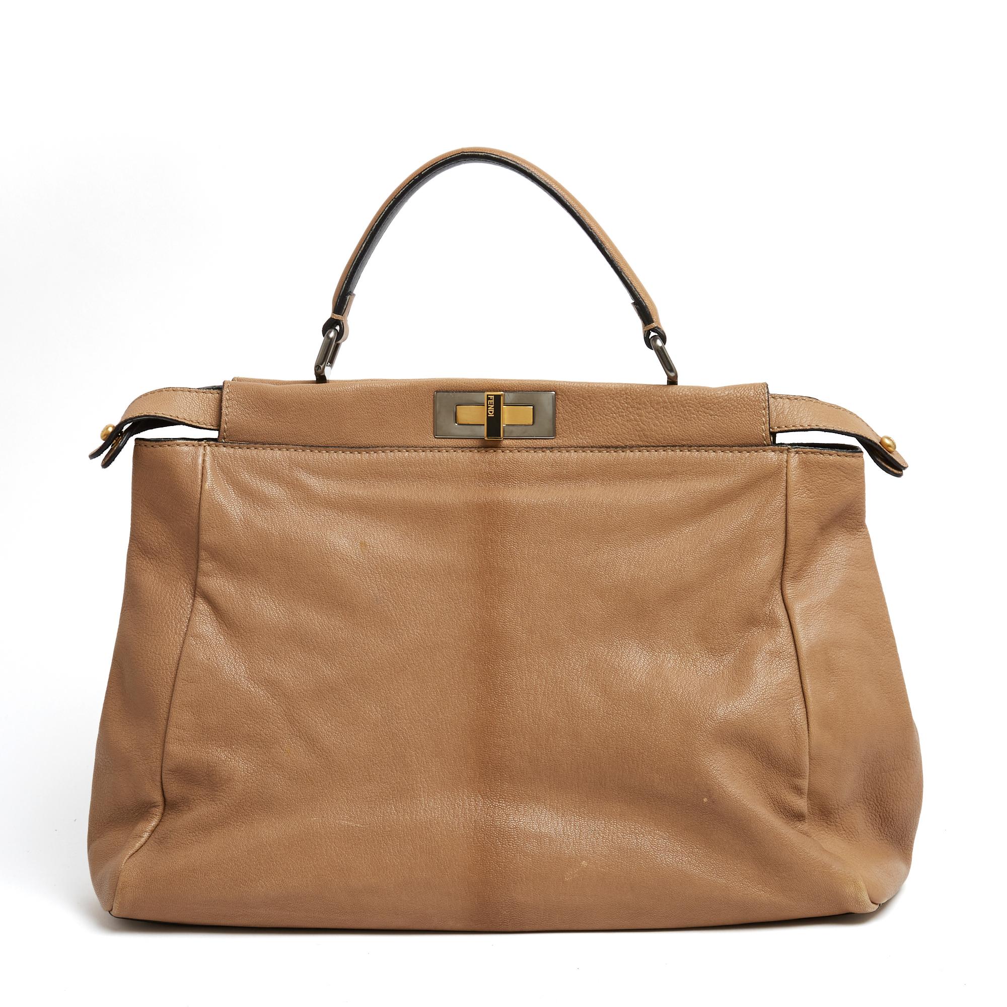 Fendi Sac Beige Noir Moyen Peekaboo Borsa a mano media in pelle e camoscio in vendita 1