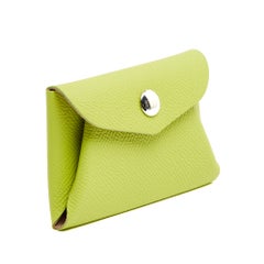 Moynat Paris Porte Cartes ou Monnaie Vert Lime Leather Card Holder or purse NEW
