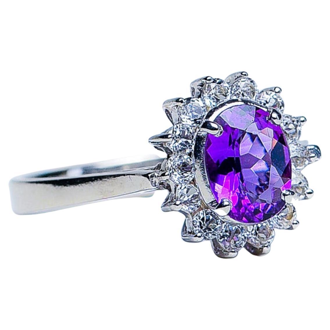 Modern 2.0ct Oval Natural Amethyst Ring For Sale