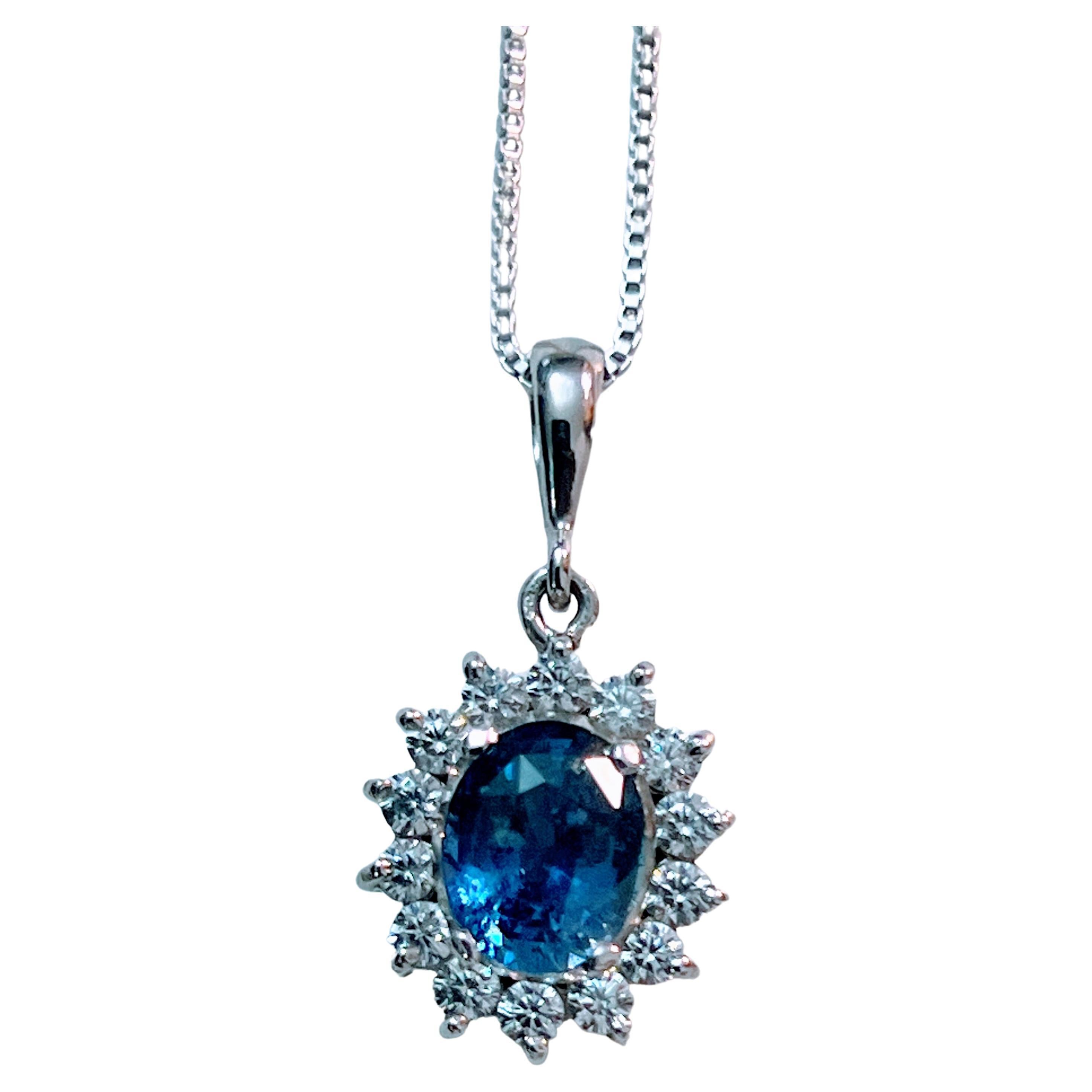 2.0ct  Oval Natural Blue Sapphire Necklace  For Sale