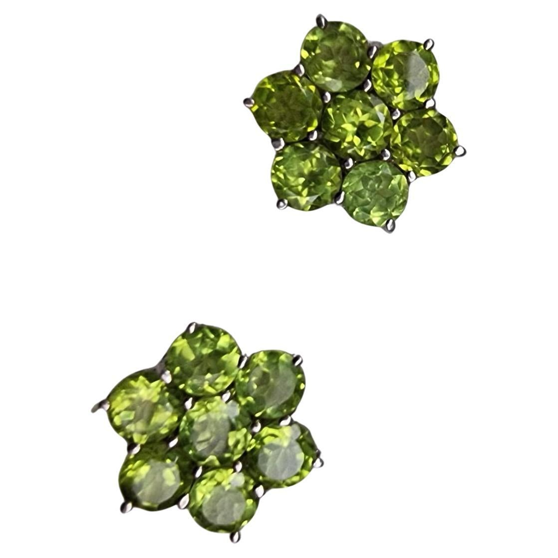 5.25ctw Natural Mint Green Peridot Stud Earrings Platinum Silver In New Condition For Sale In Sheridan, WY