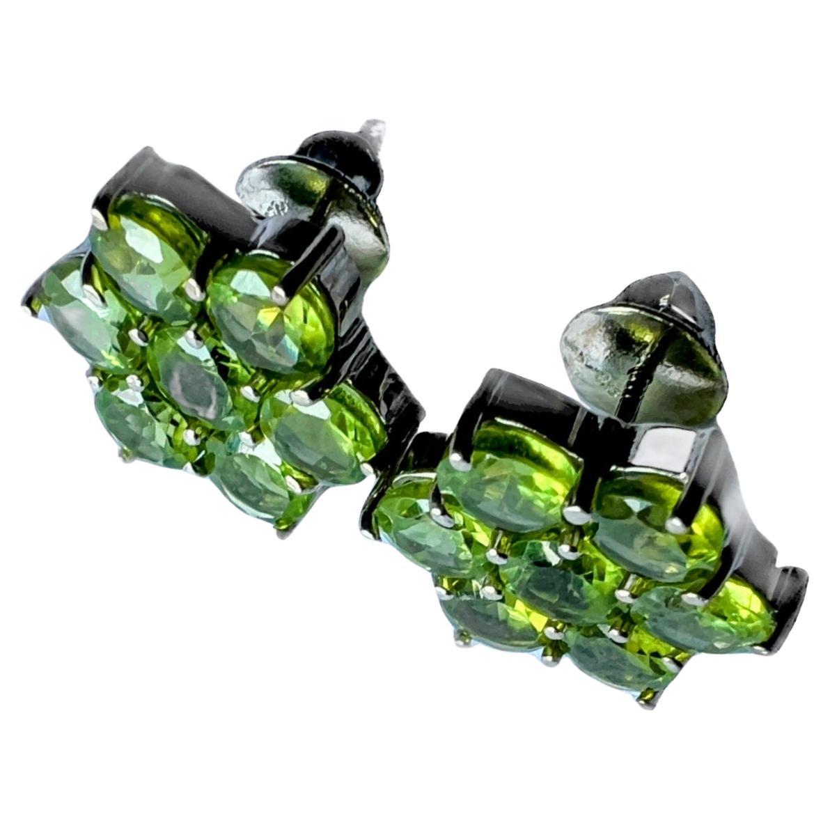 5.25ctw Natural Mint Green Peridot Stud Earrings Platinum Silver For Sale