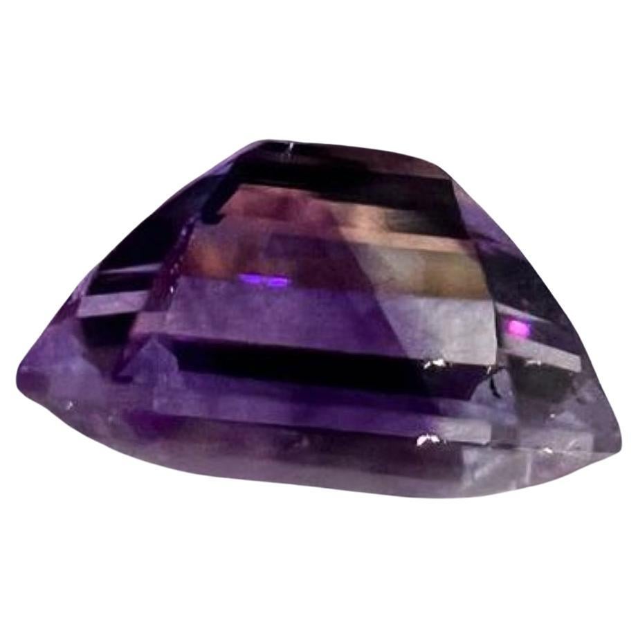 Contemporary 5.61ct Emerald Cut Natural Purple Amethyst Gemstone For Sale