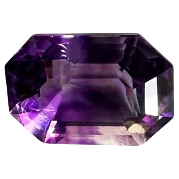 5.61ct Emerald Cut Natural Purple Amethyst Gemstone For Sale