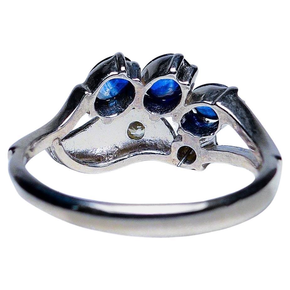 Renaissance .90CTW Oval blue sapphire Platinum Silver Ring For Sale