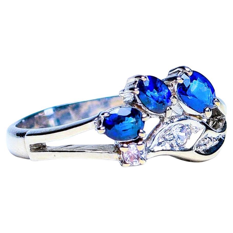 .90CTW Oval blue sapphire Platinum Silver Ring For Sale