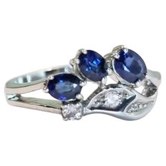 .90 Karat Oval natürlicher blauer Saphir Platin Silber Ring