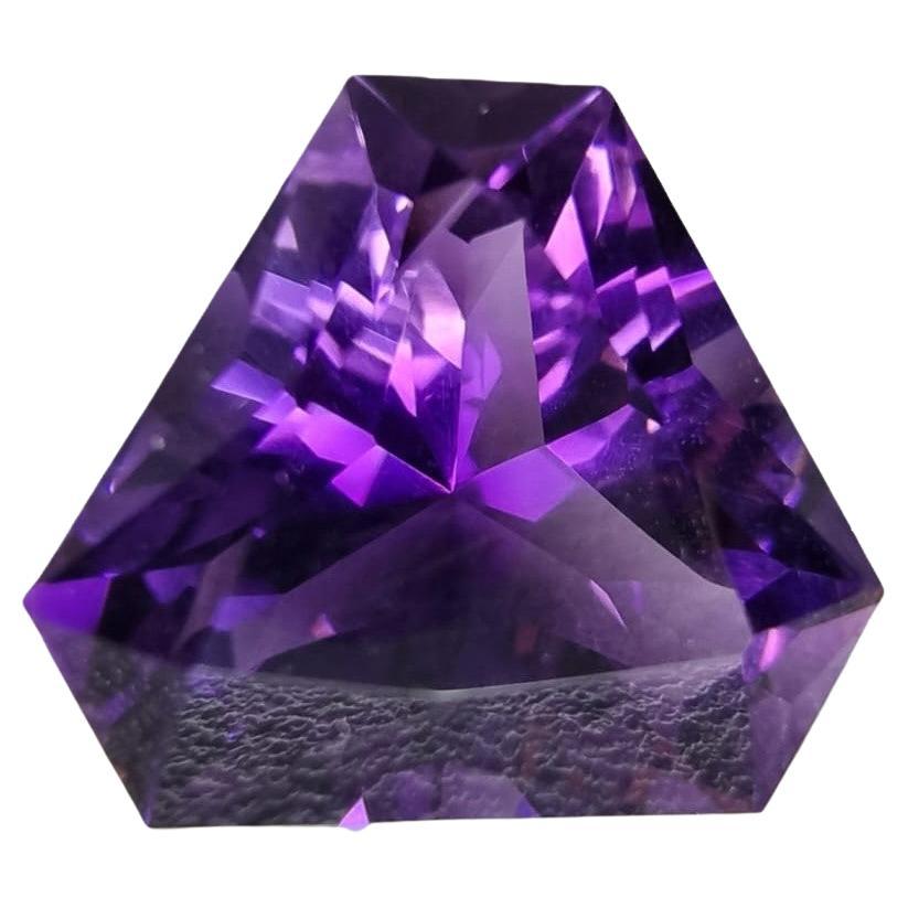 12.7ct Triangular Cut Amethyst Loose Gemstone  For Sale