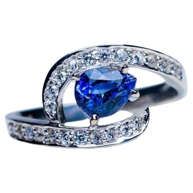 1ct Pear-shaped Blue Sapphire Ring For Sale