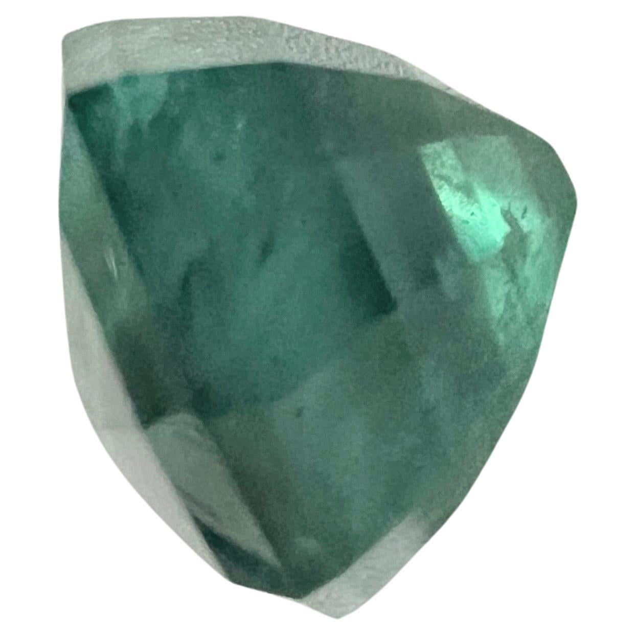 Artisan NO RESERVE 10,35 carats, coupe radiante, naturel non ovale  Pierre précieuse EMERALD en vente