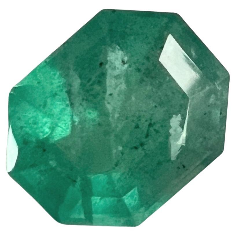 
Elevate your collection with this exquisite 3.70ct Non-Oil Natural Emerald Gemstone, a testament to nature's unparalleled beauty.
With its captivating hue and clarity, this emerald measures approximately 9.5mm x 8mm, showcasing its impressive size.