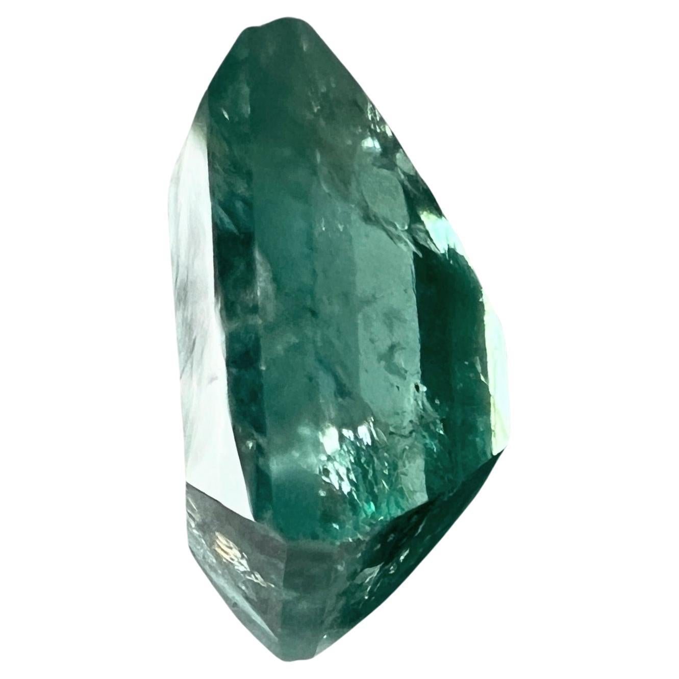 3.05ct Square Cut Natural Emerald Gemstone  2