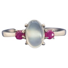 Anello da mignolo con pietra di luna e rubino da 1 carato