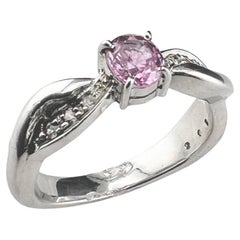 1ct Oval Ring mit rosa Saphir in natürlicher Herkunft