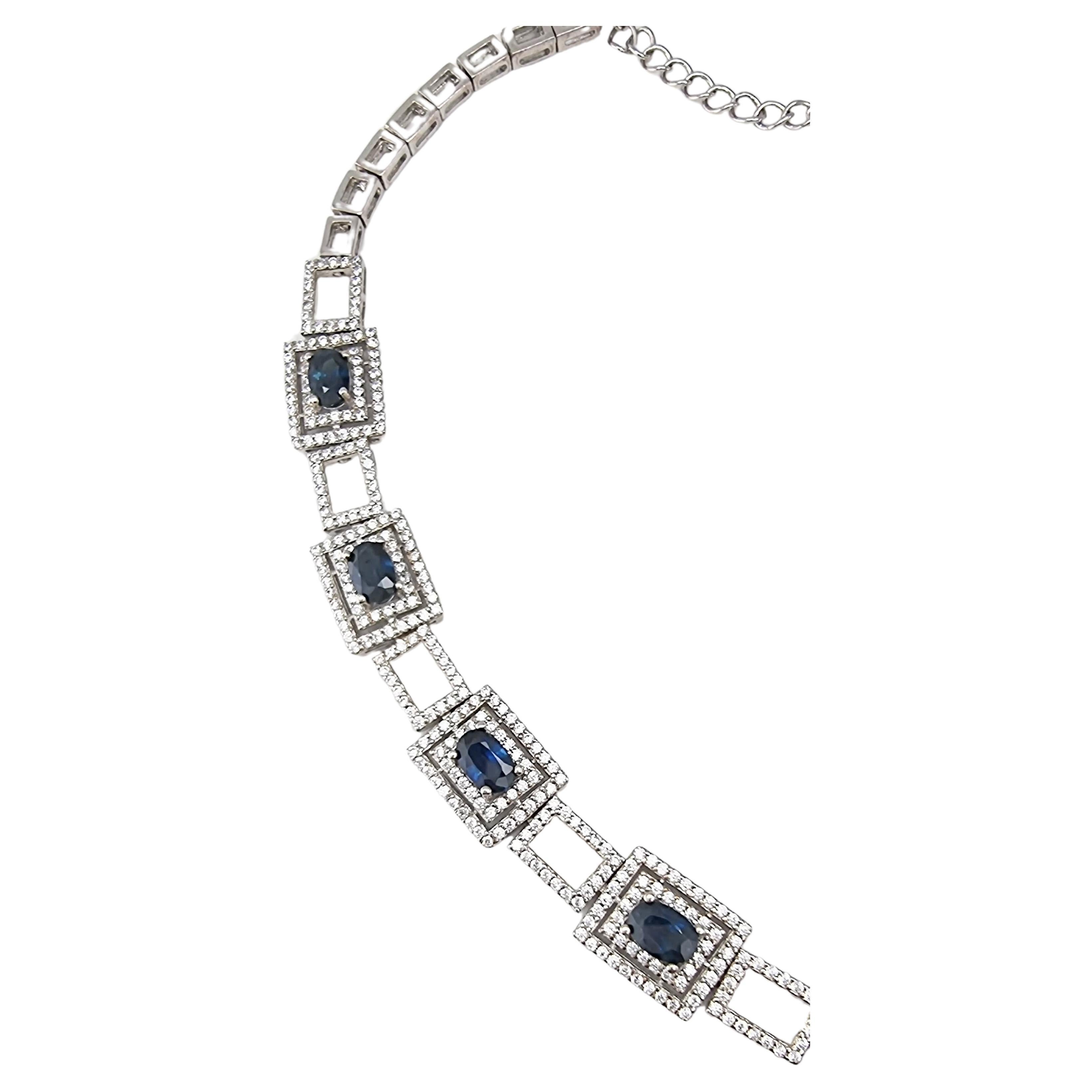 Bracciale tennis quadrato con zaffiro blu naturale da 2,6 ctw
