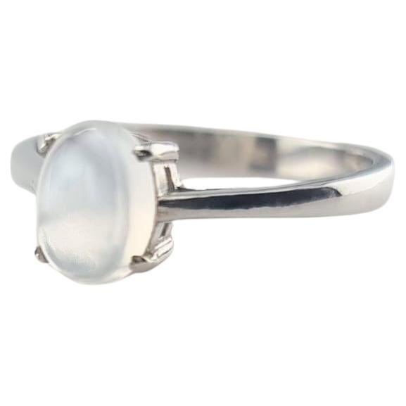 Donna Anello con pietra di luna ovale 1ct in vendita